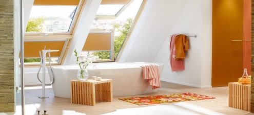 Bild Sonnenschutz im Badezimmer gold